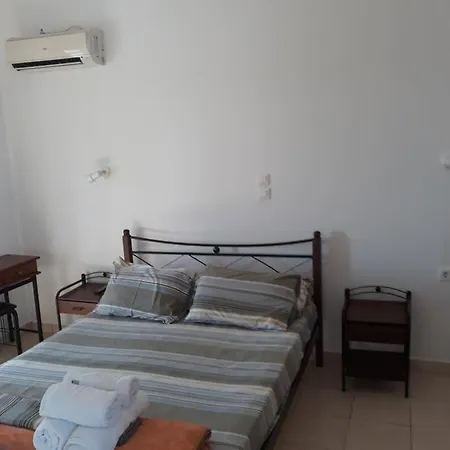 Katerina & Efi * Masztihári