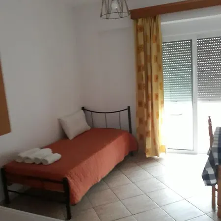 Katerina & Efi Apartment *