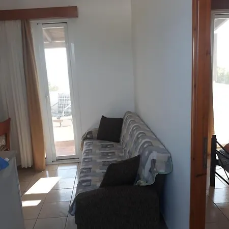 Katerina & Efi Мастихари