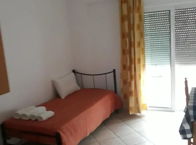 Katerina & Efi شقة *