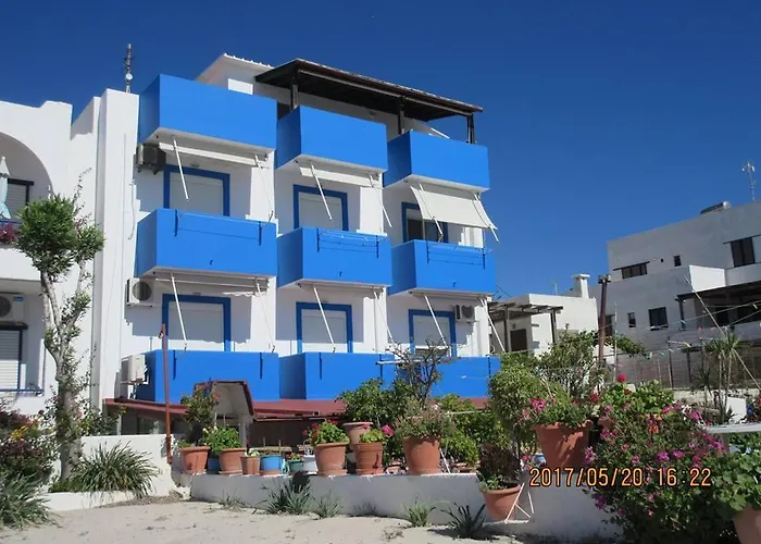 Katerina & Efi * ماستيخاري